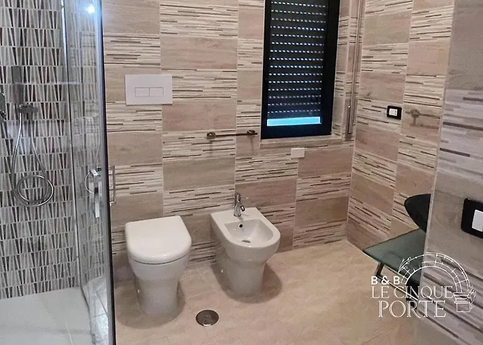 Le Cinque Porte Bed & Breakfast